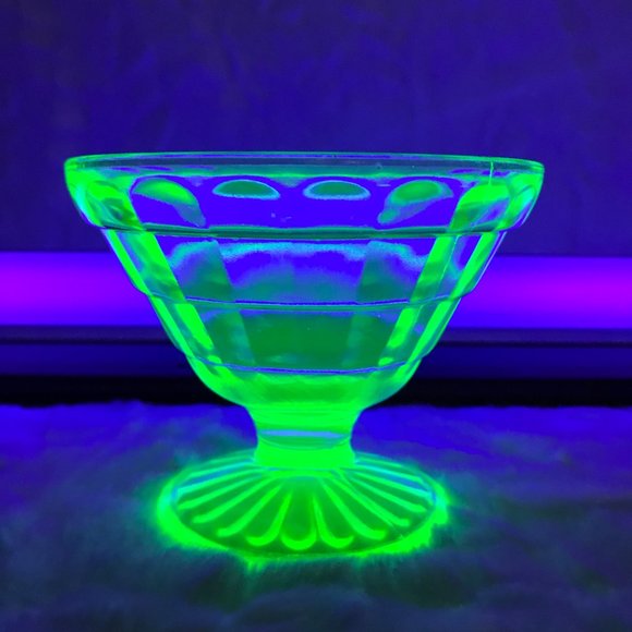 Vintage Vaseline Uranium Sorbet Ribbon Hazel Atlas #43 - Picture 4 of 14